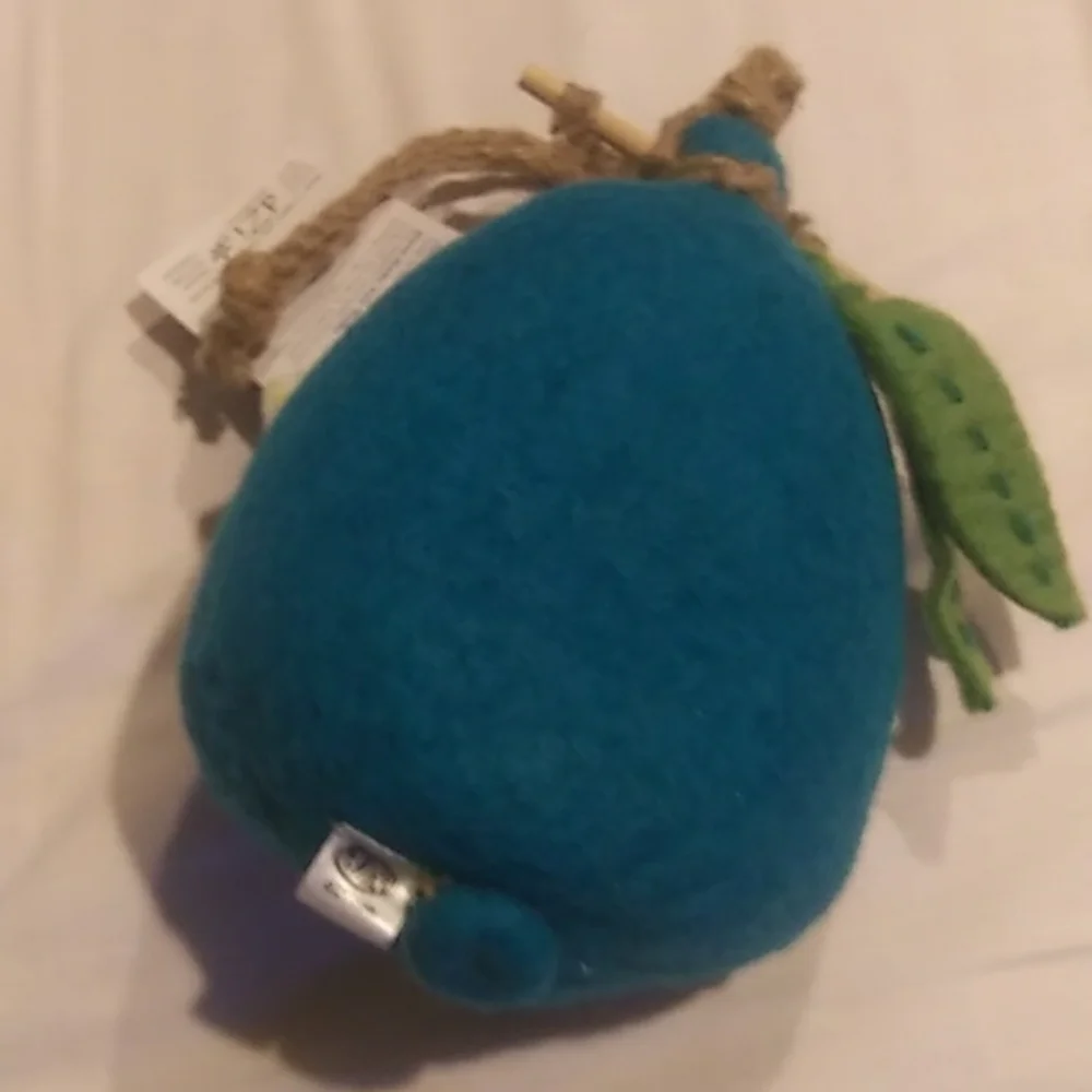 Wool Hanging Birdhouse